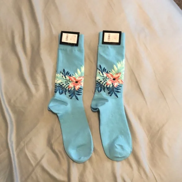 🆕 Banana Republic Dress Socks - 2 Pairs - Picture 2 of 3